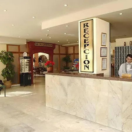 Los Alamos Hotel 3*